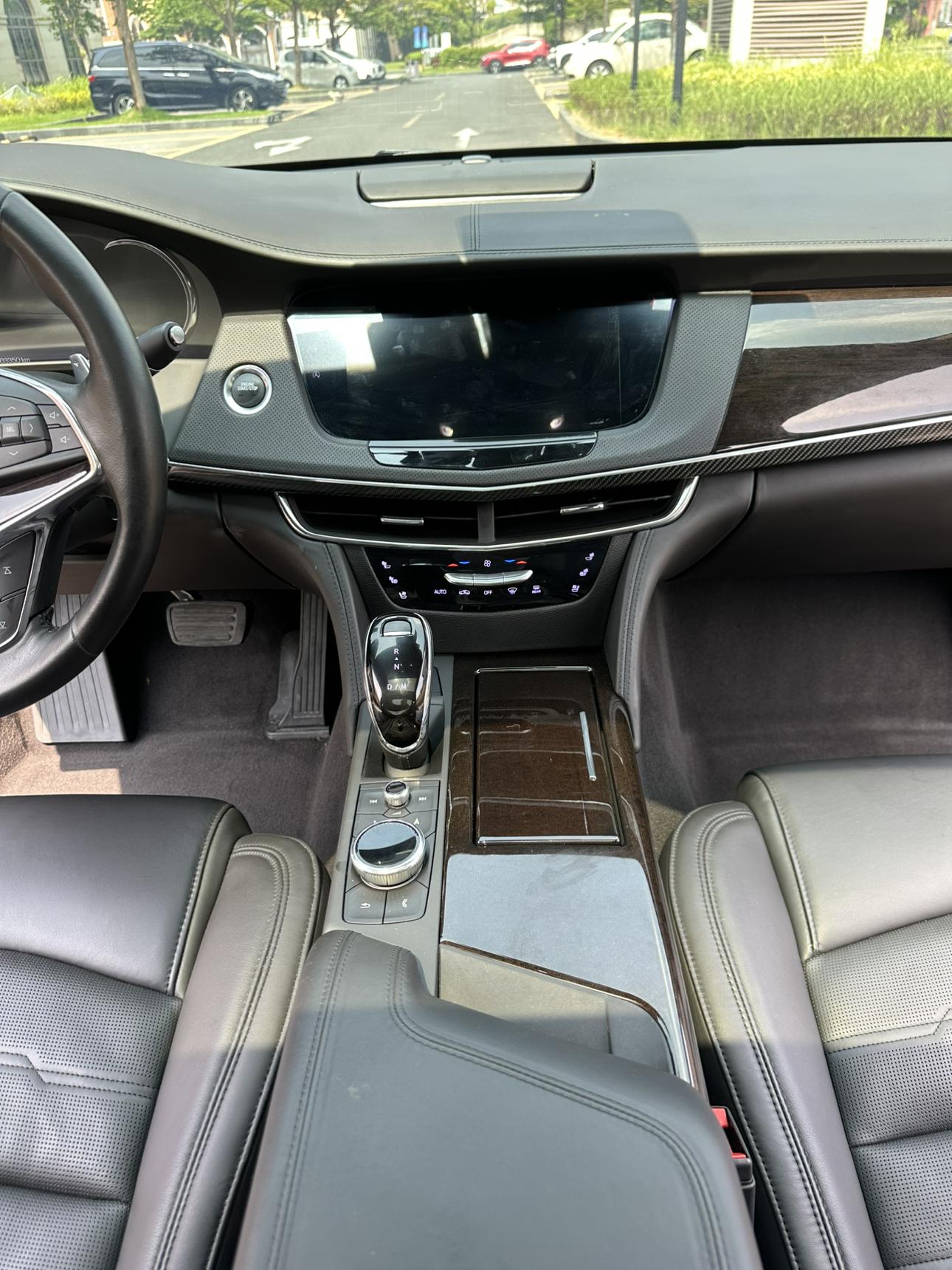 Cadillac CT6 2019 thumb 11