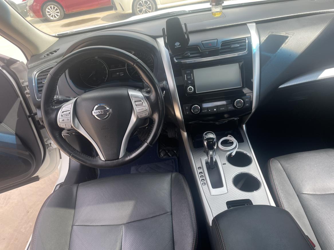 Nissan Altima 2016 thumb 9