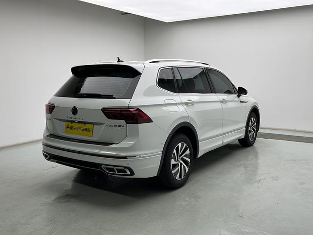 Volkswagen Tiguan 2023 thumb 5