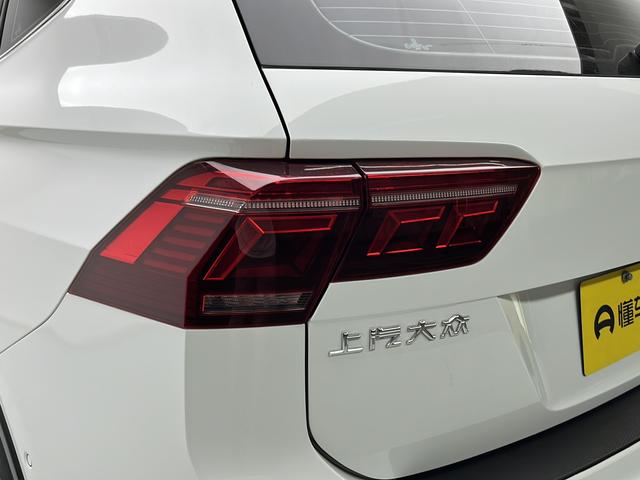 Volkswagen Tiguan 2023 thumb 11