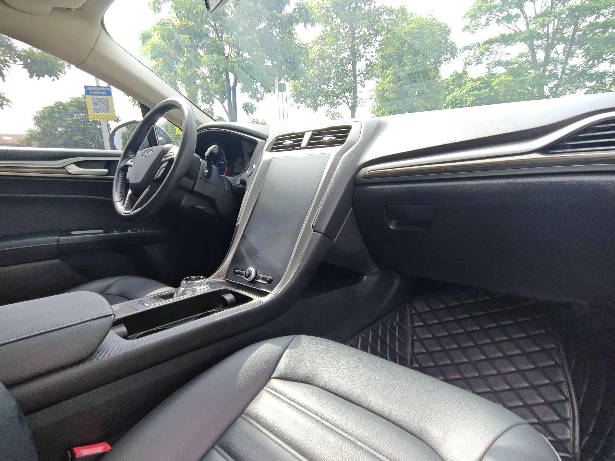 Ford Mondeo 2020 thumb 9
