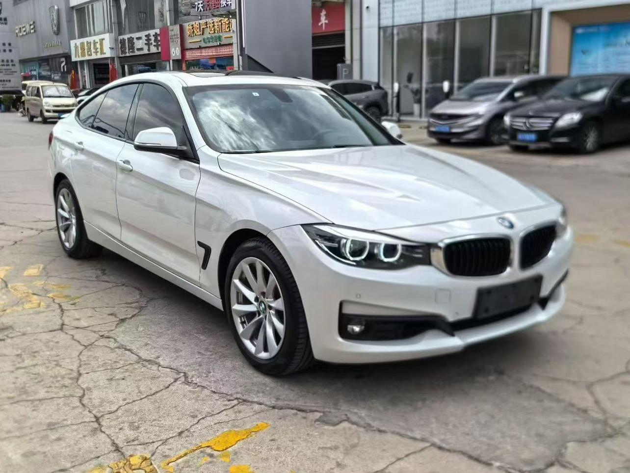 BMW 3 серии 2019 thumb 10