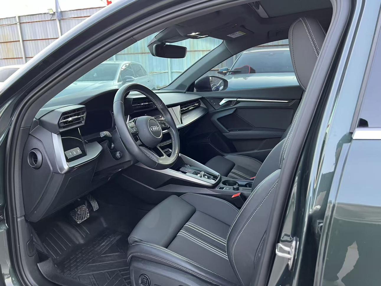 Audi A3 2023 thumb 11