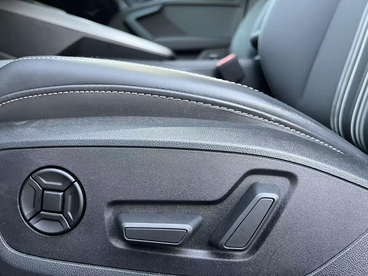 Audi A3 2023 thumb 12