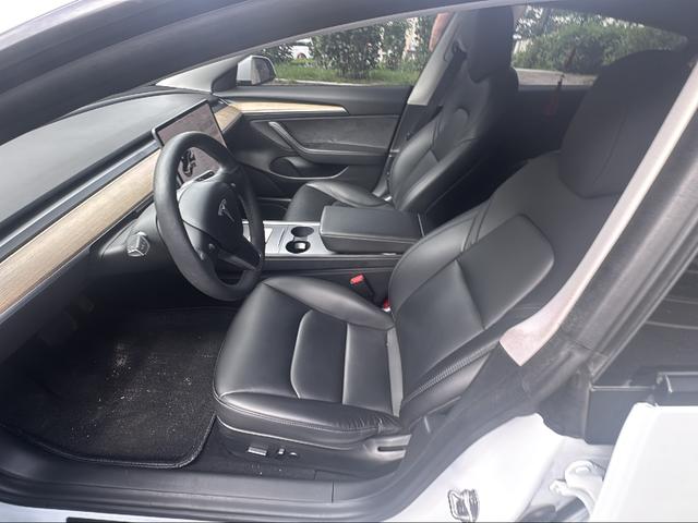 Tesla Model 3 2021 thumb 8
