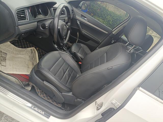 Volkswagen Lavida XR 2017 thumb 9