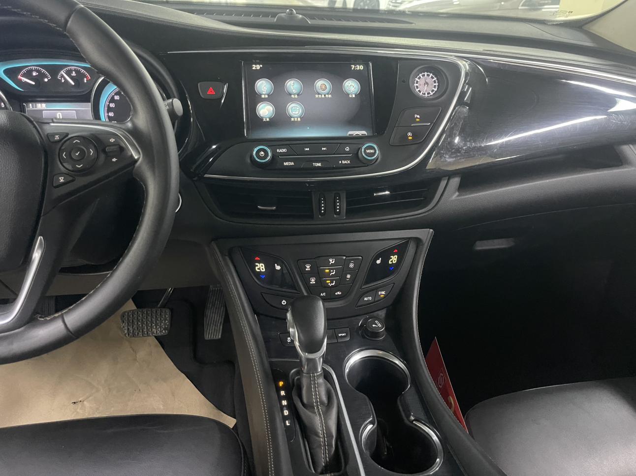 Buick Envision 2016 thumb 8