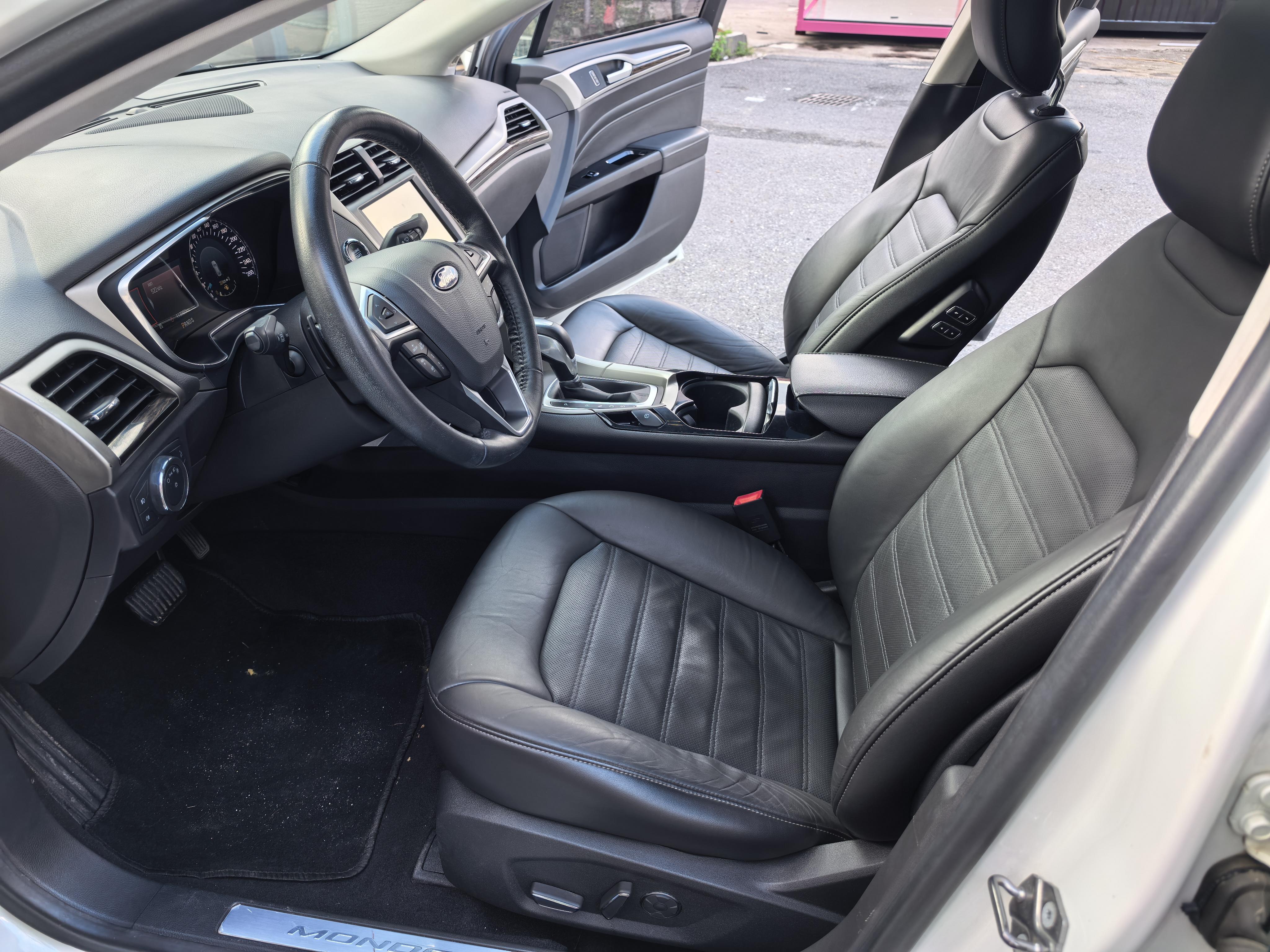 Ford Mondeo 2013 thumb 6