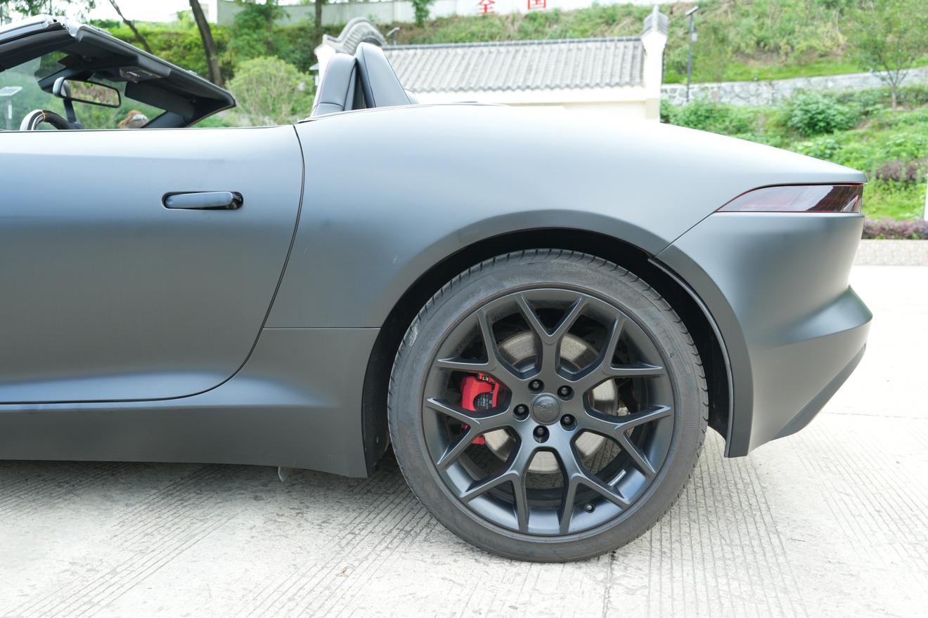 Jaguar F-Type 2013 thumb 8