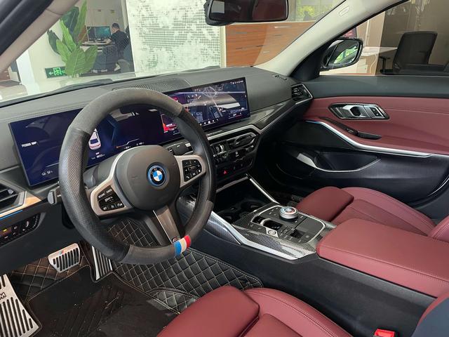 BMW i3 2023 thumb 10