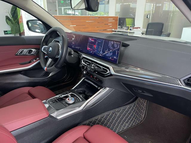 BMW i3 2023 thumb 11