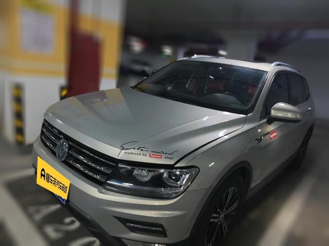 Volkswagen Tiguan 2019 thumb 11