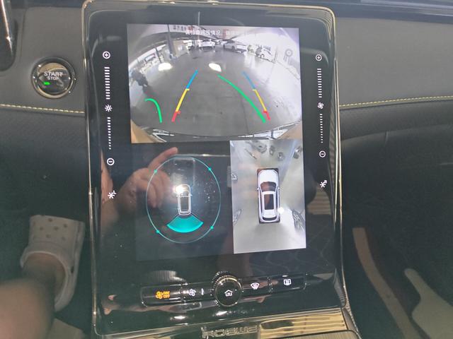 Roewe RX5 2021 thumb 3