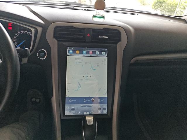 Ford Mondeo 2013 thumb 4