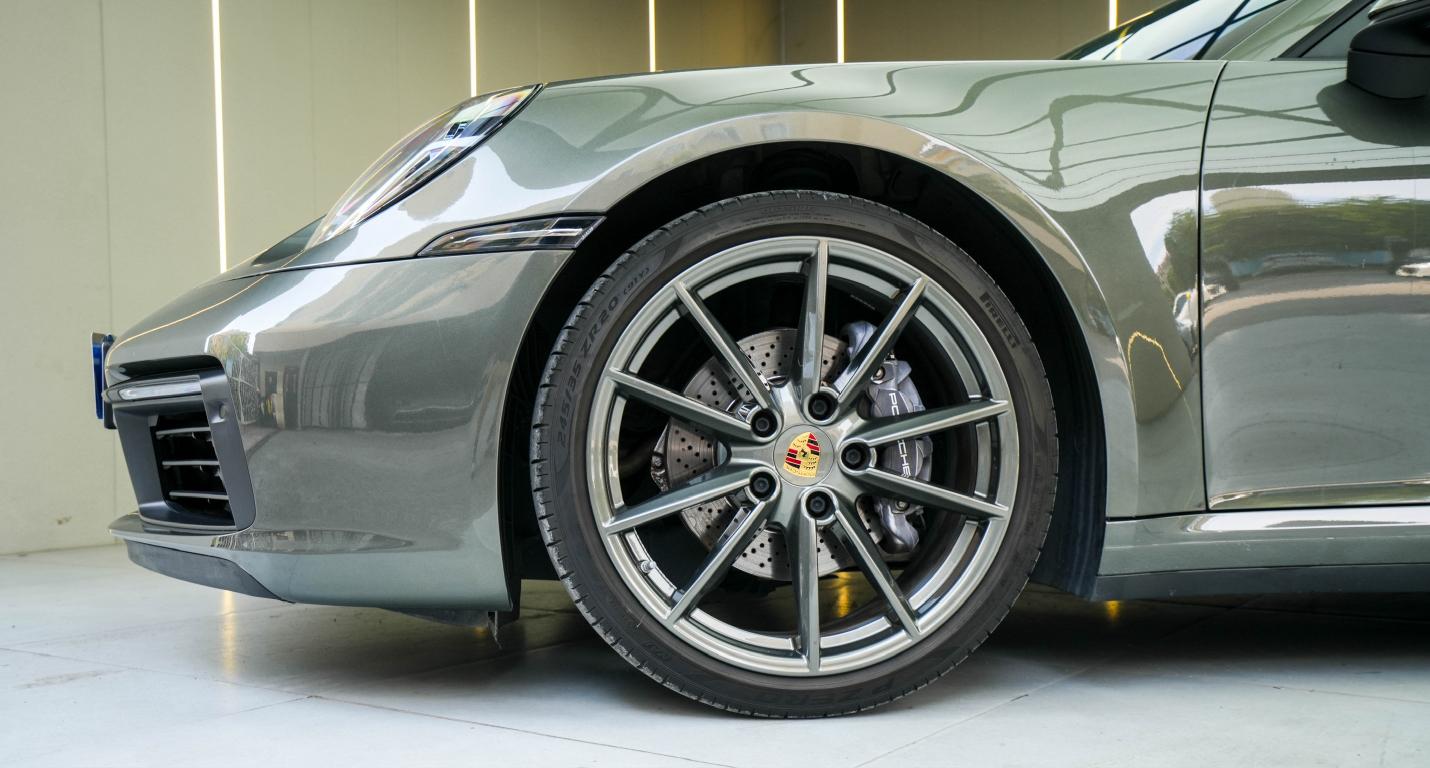 Porsche 911 2022 thumb 5
