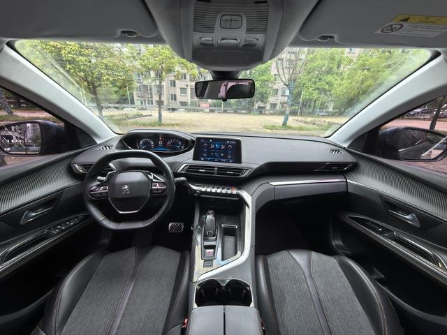 Peugeot 5008 2017 thumb 11