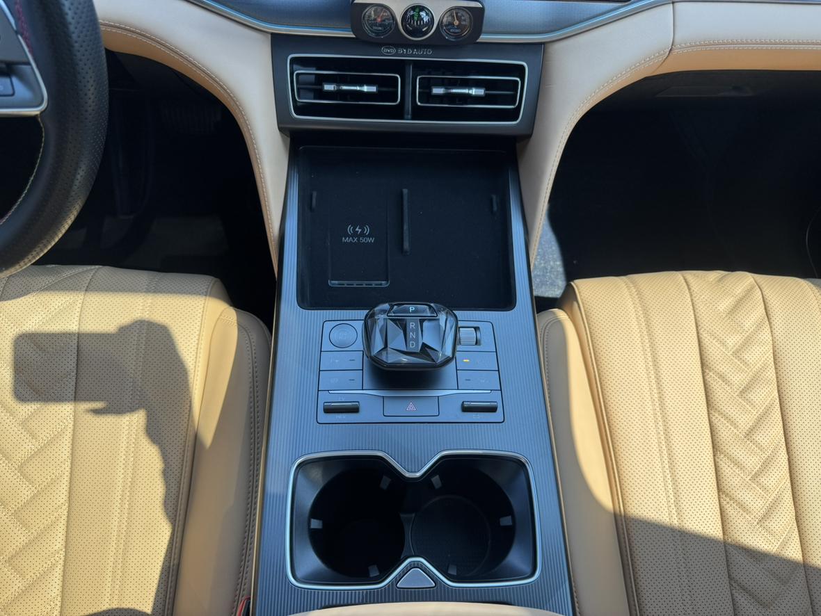 BYD Song 2024 thumb 12