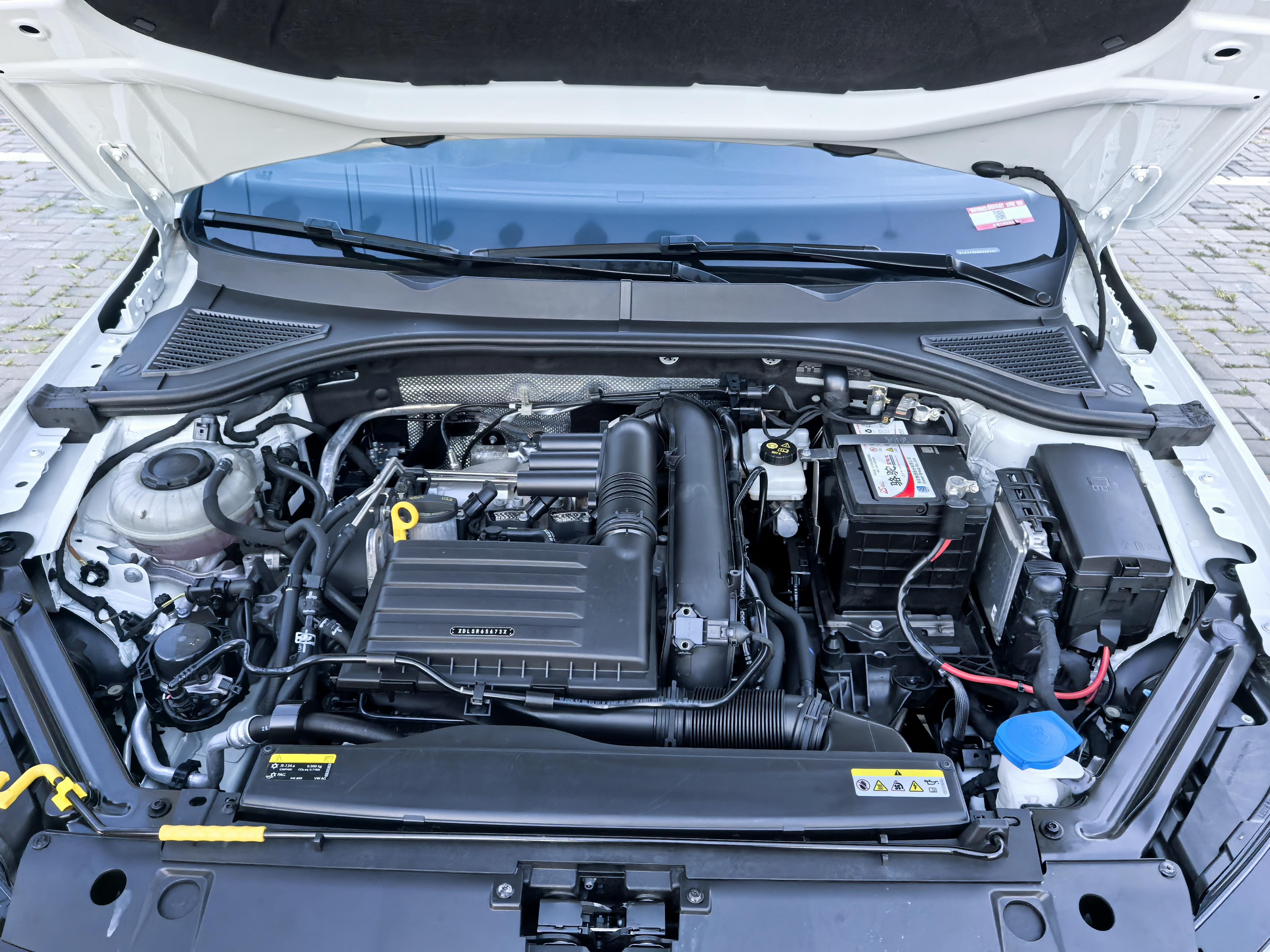 Volkswagen Bora 2023 thumb 5
