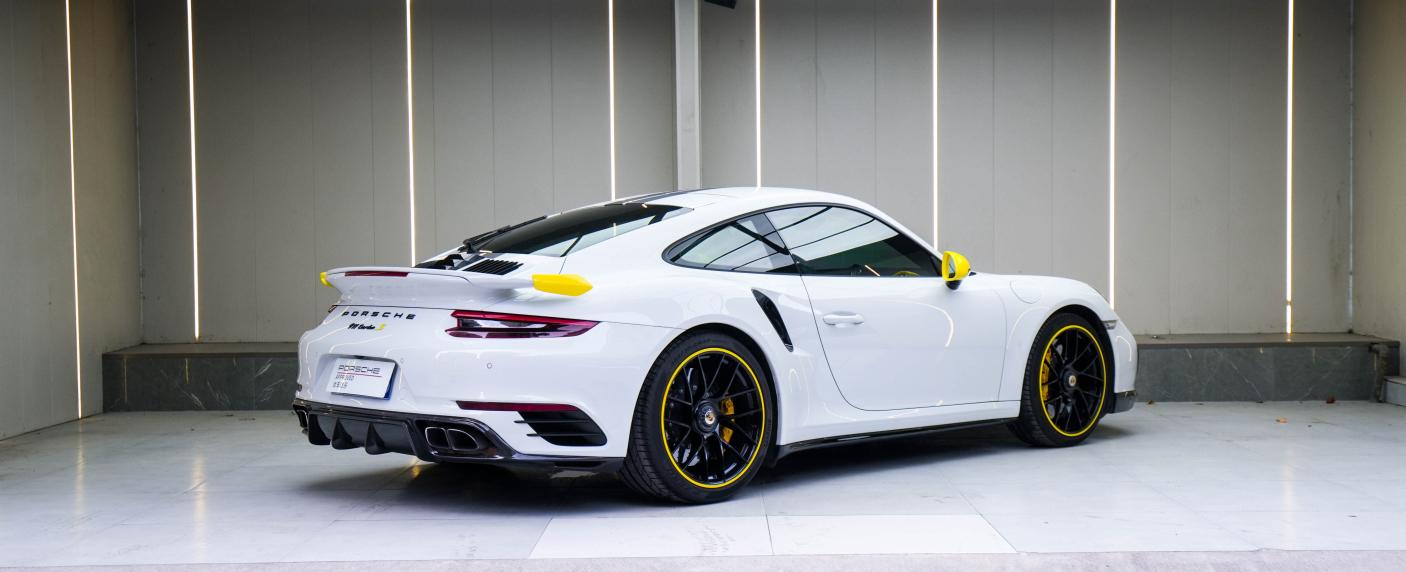 Porsche 911 2016 thumb 3