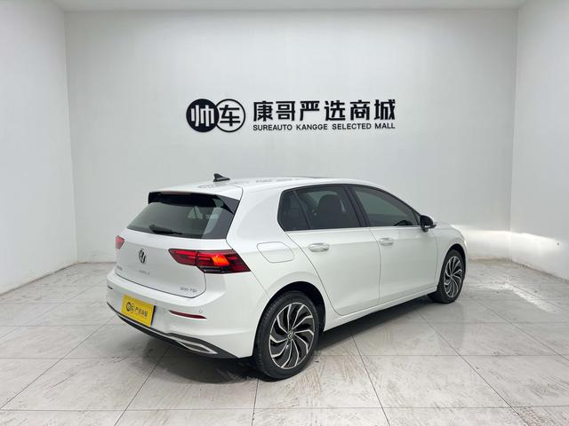 Volkswagen Golf Sportsvan 2023 thumb 4