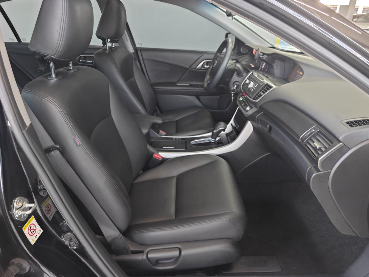 Honda Accord 2015 thumb 7