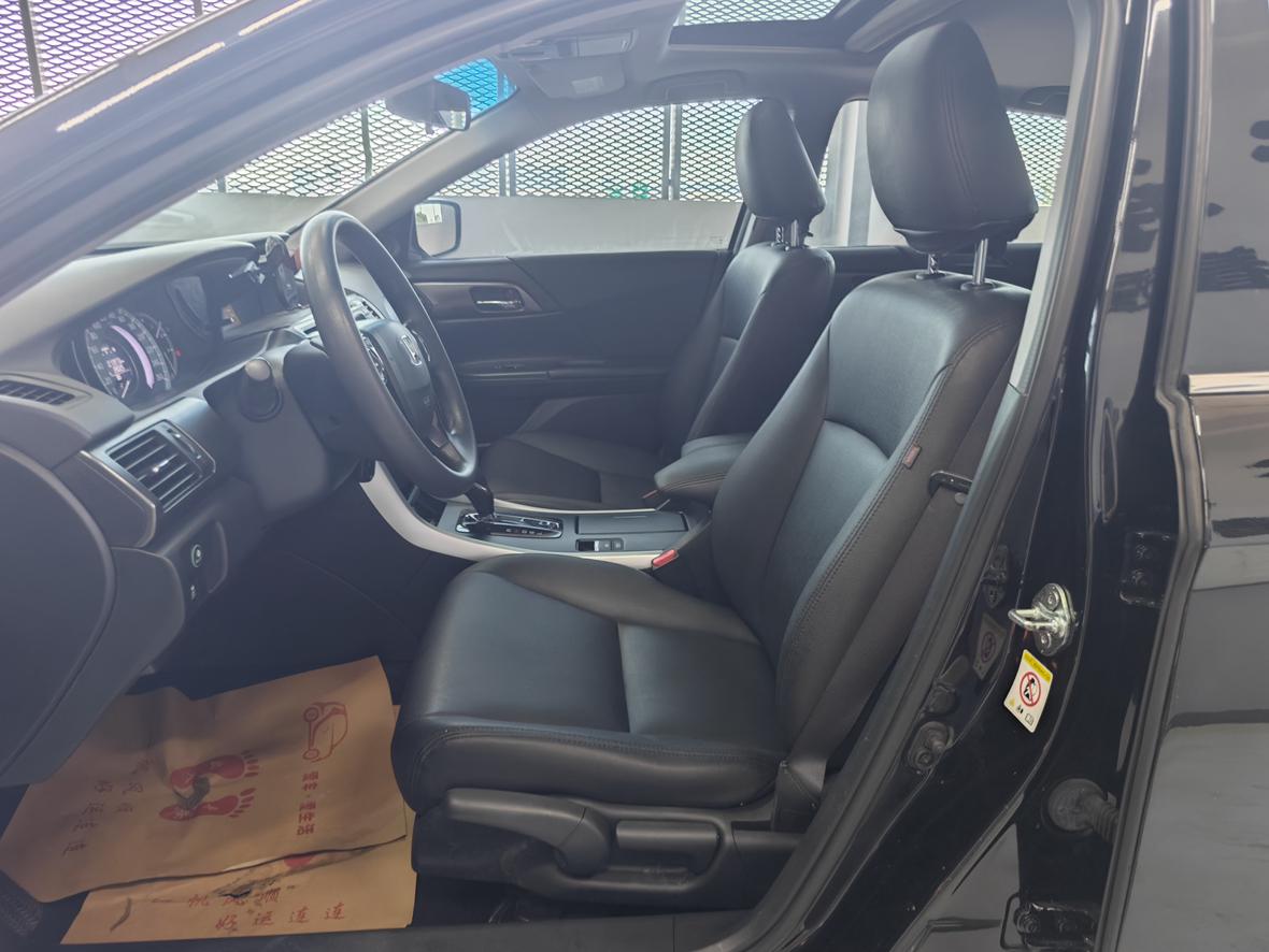 Honda Accord 2015 thumb 11