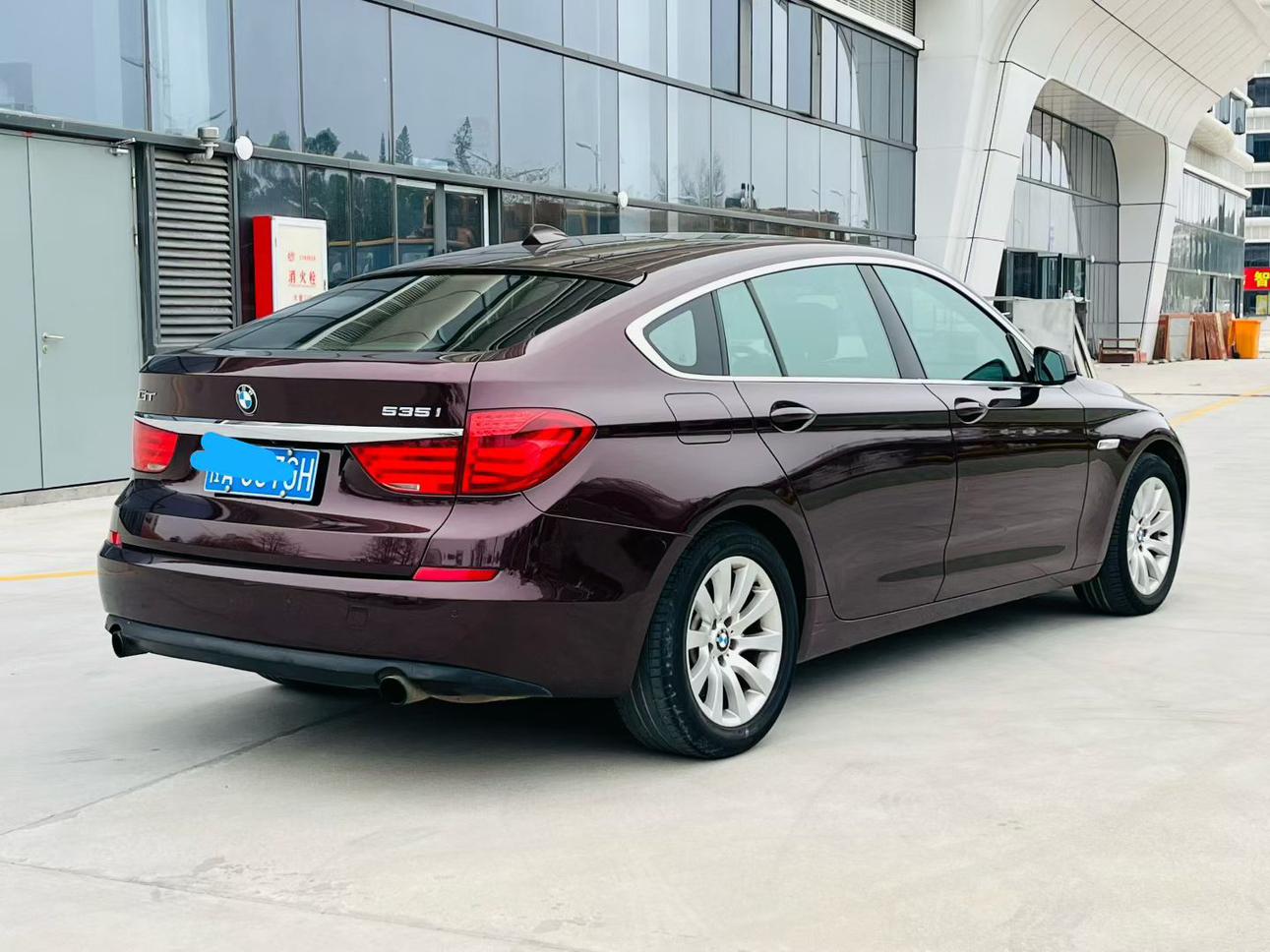 BMW 5 серии 2013 thumb 4