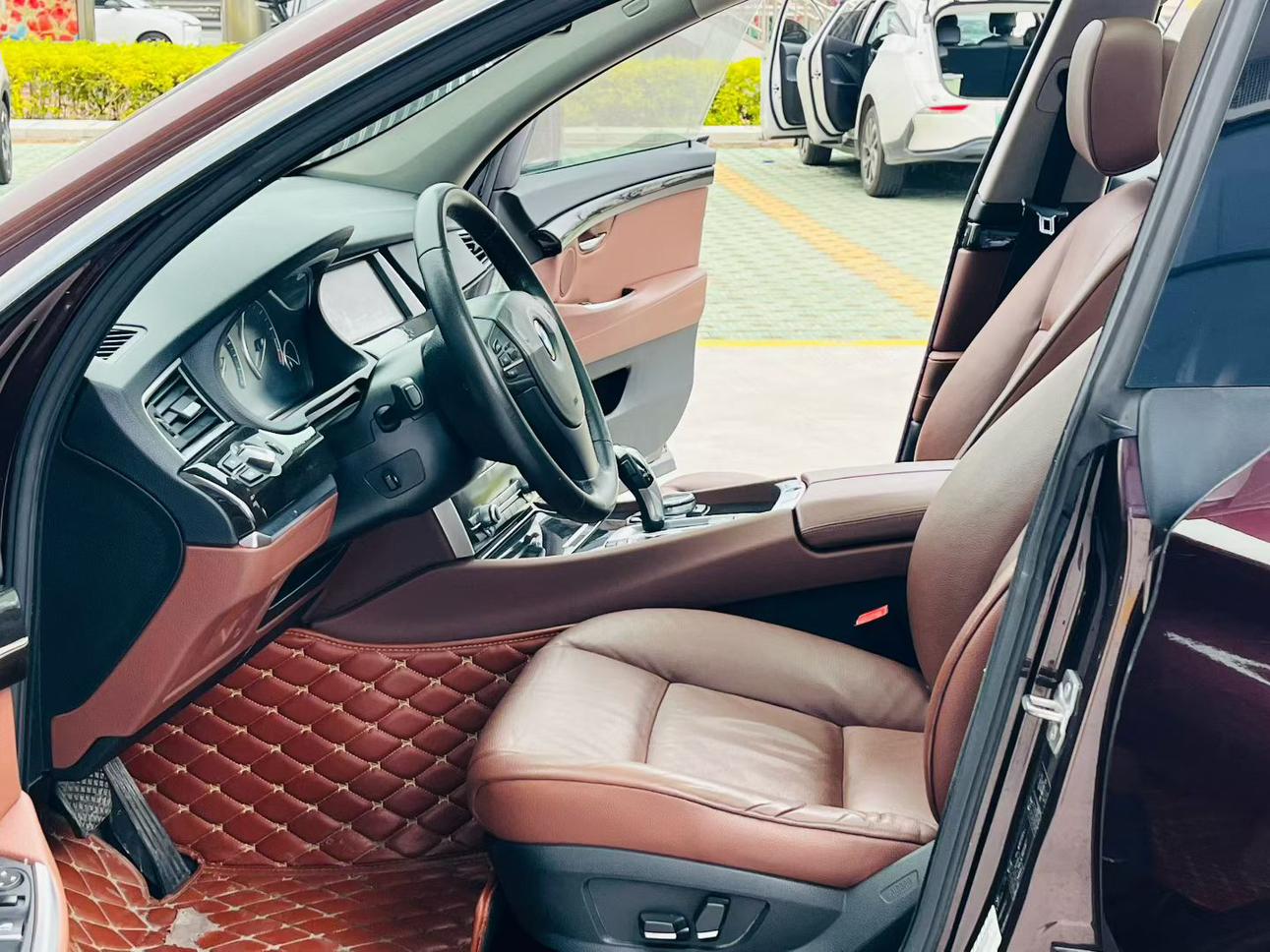 BMW 5 серии 2013 thumb 6