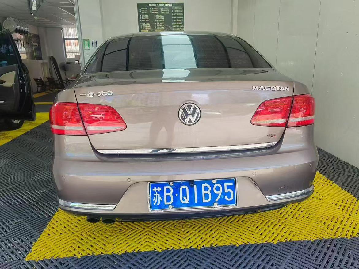 Volkswagen Magotan 2013 thumb 3