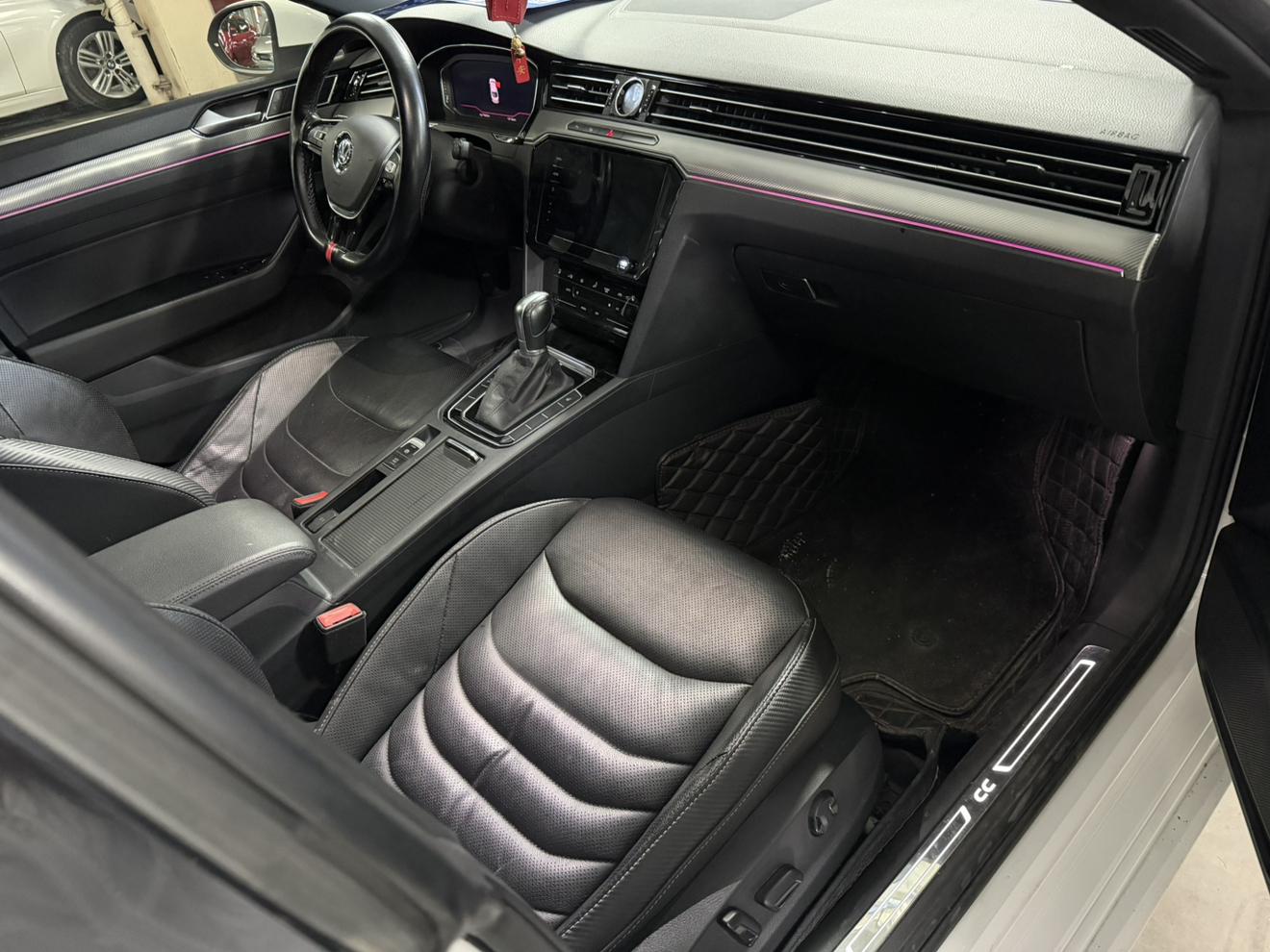 Volkswagen Arteon 2020 thumb 9