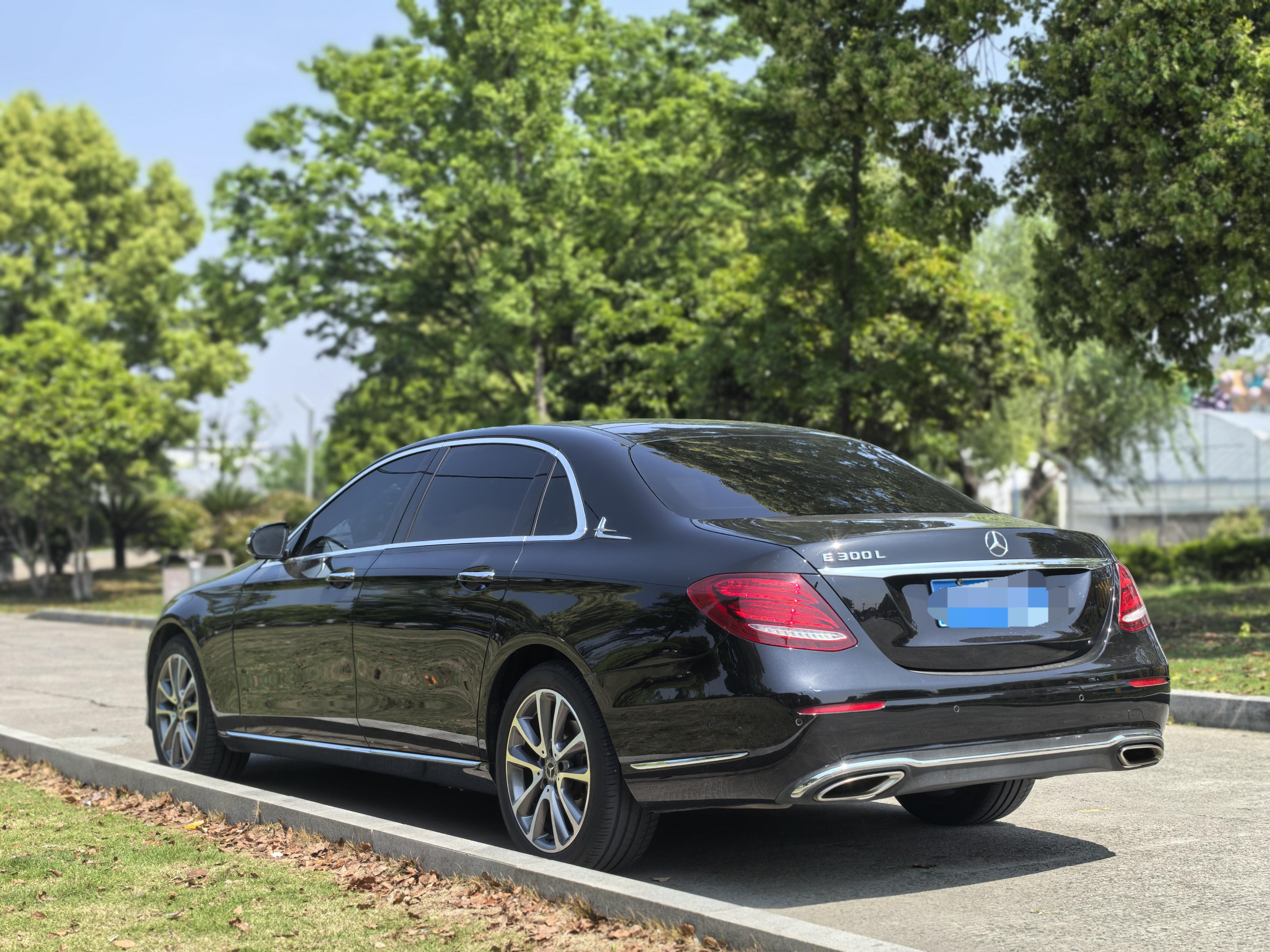 Mercedes-Benz E-Класс 2018 thumb 2