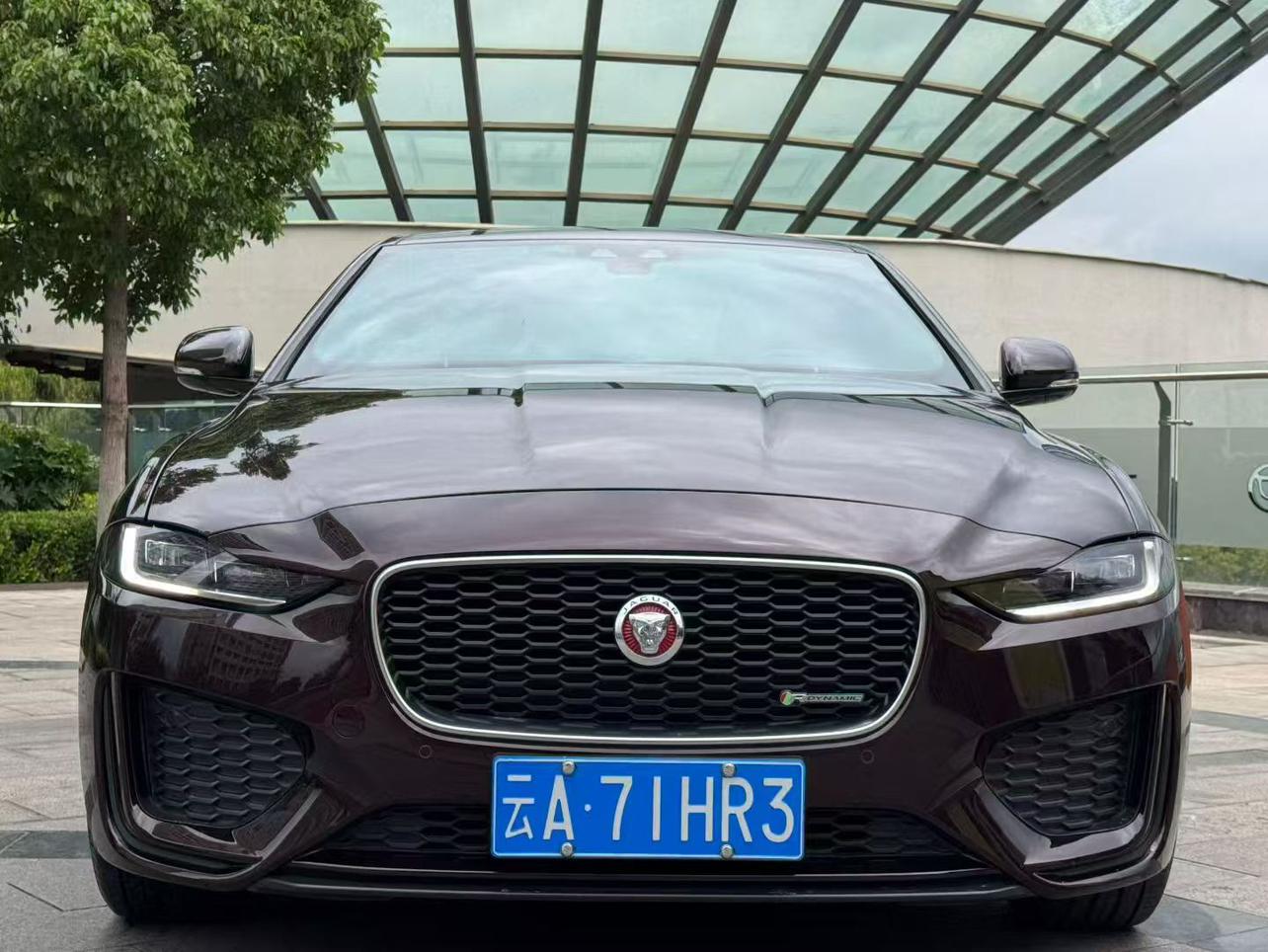 Jaguar XEL 2018 thumb 9