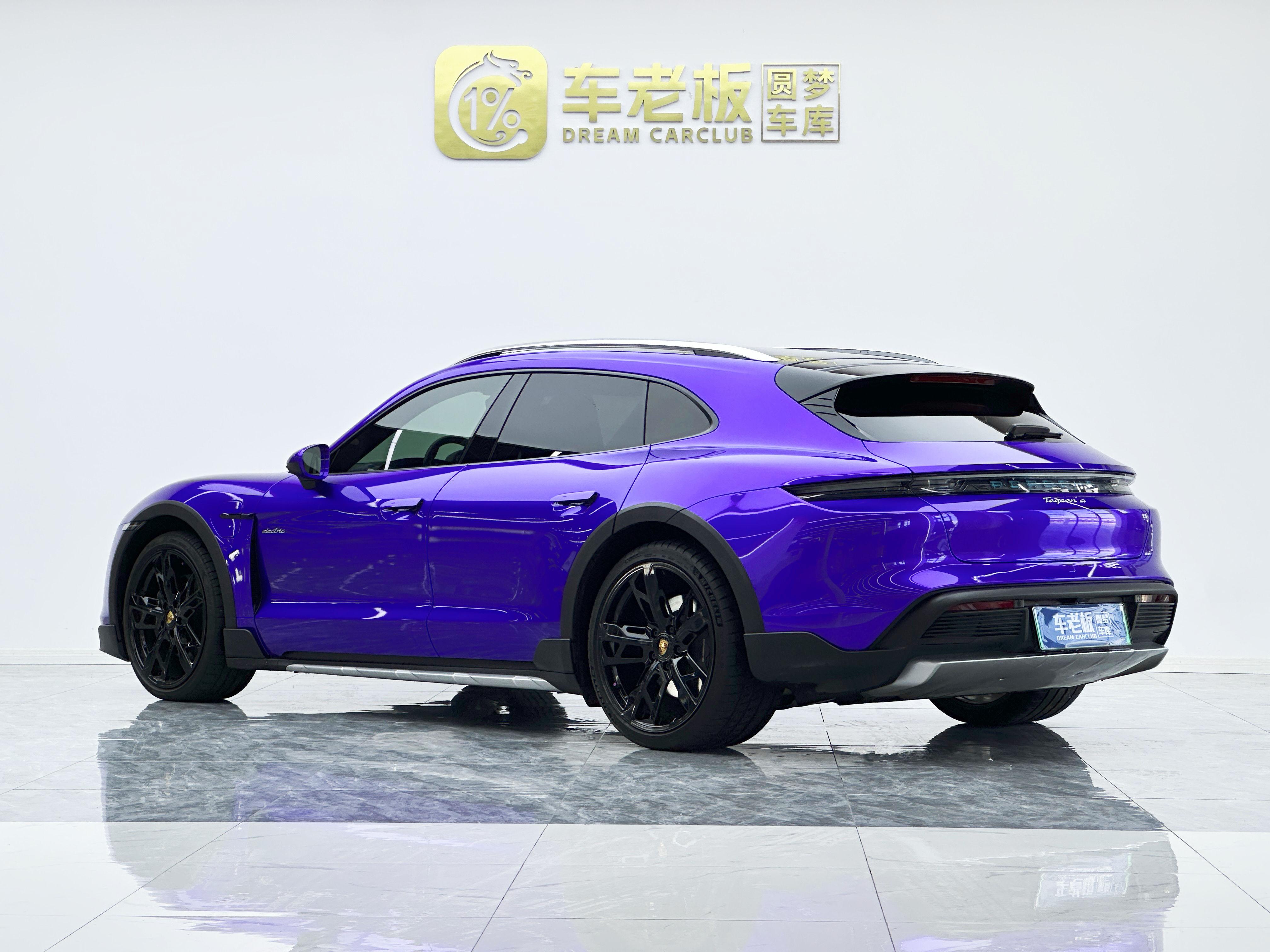 Porsche Taycan 2022 thumb 2