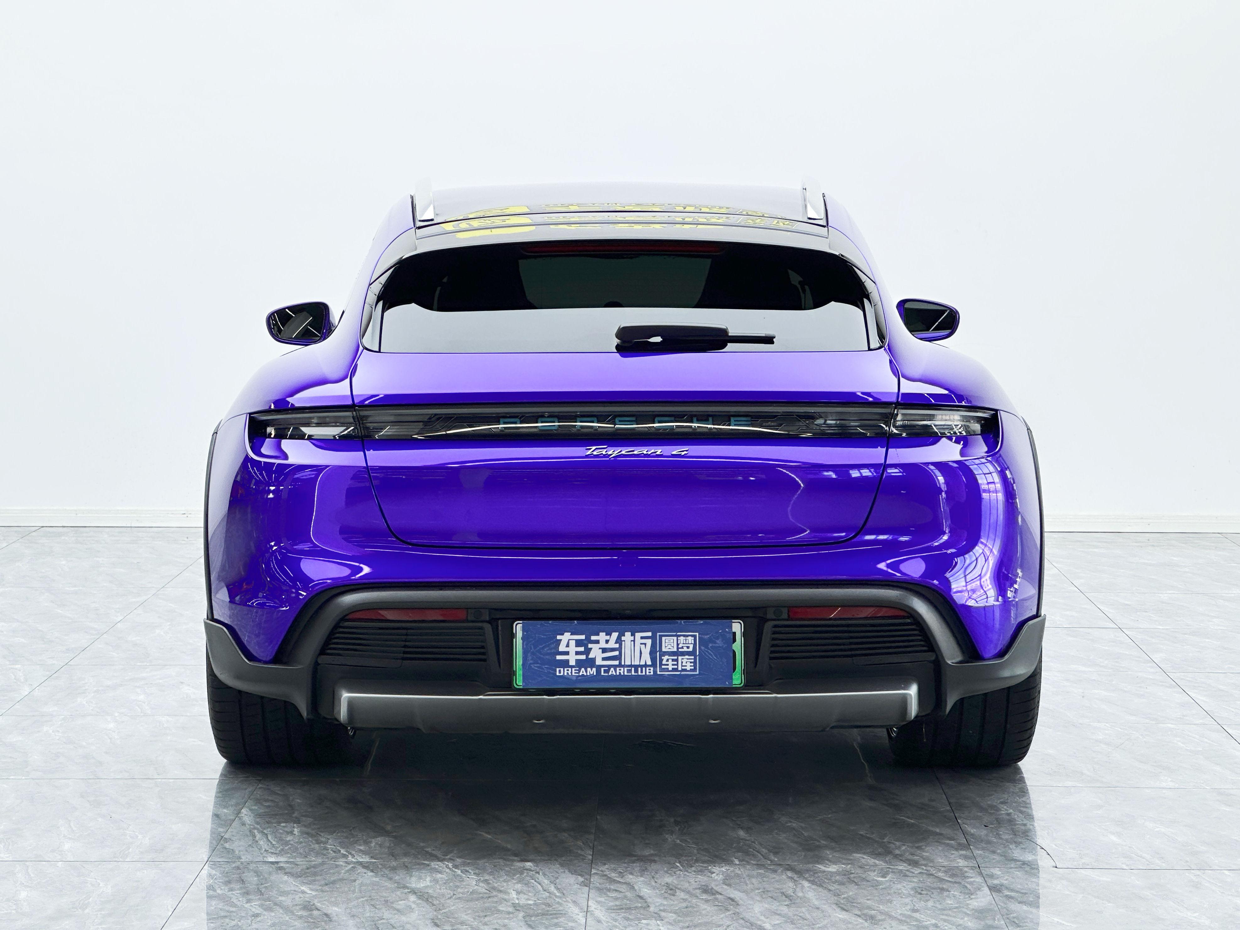Porsche Taycan 2022 thumb 3