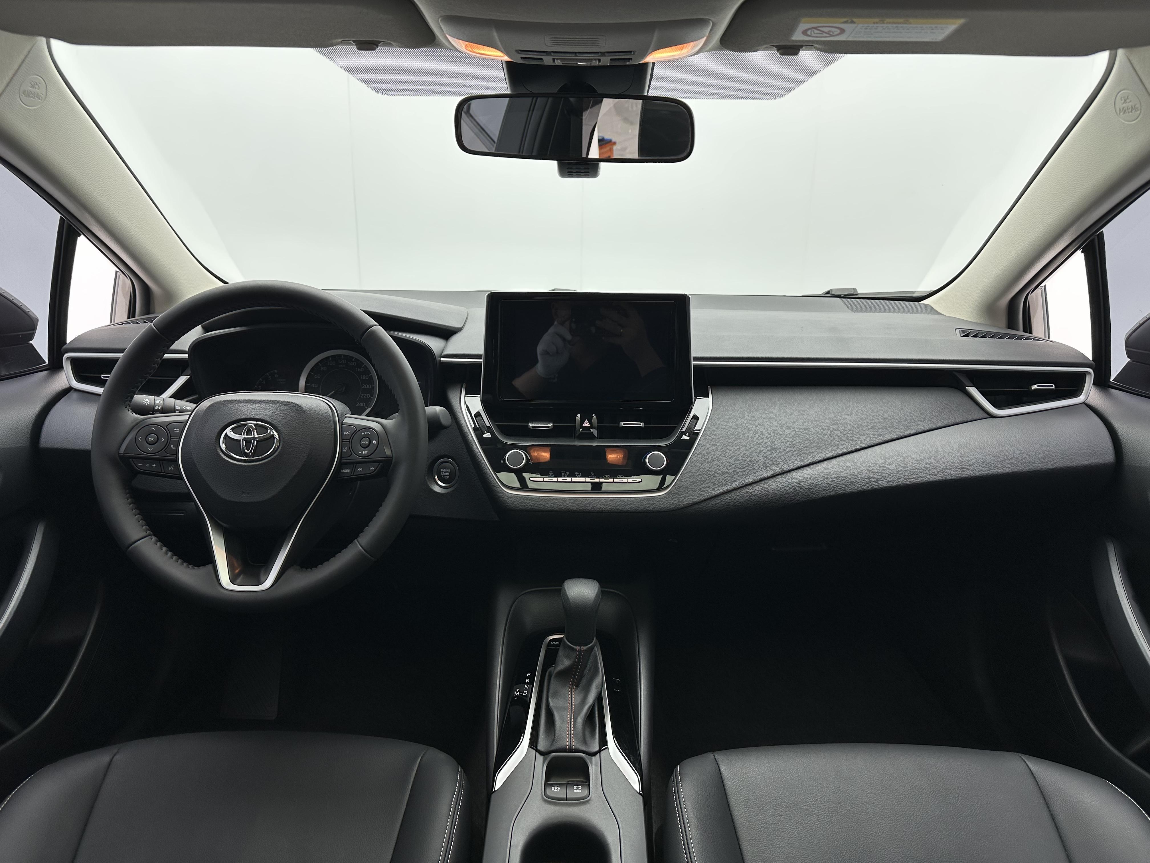 Toyota Corolla Rumion 2023 thumb 11