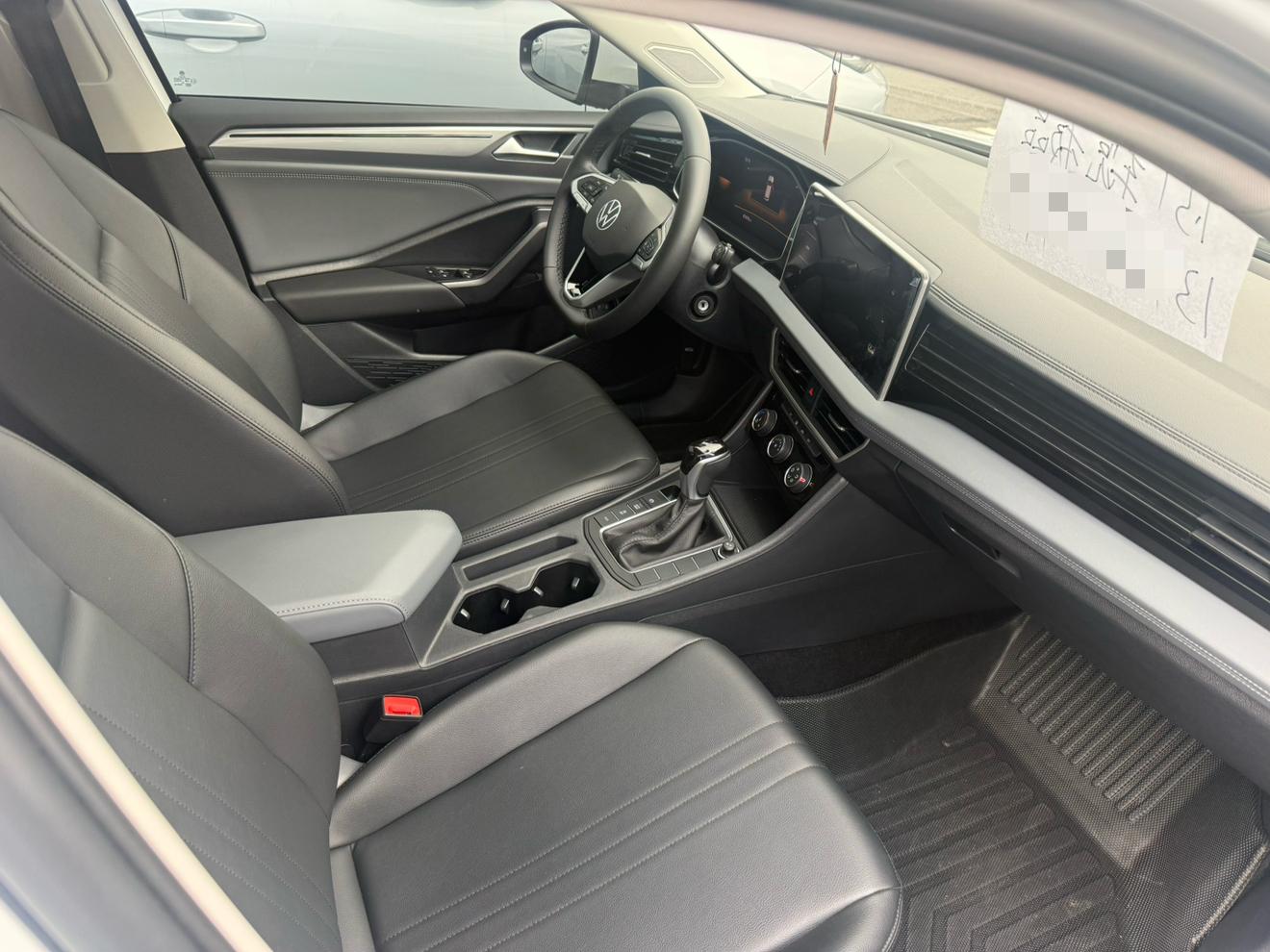 Volkswagen Sagitar 2023 thumb 7