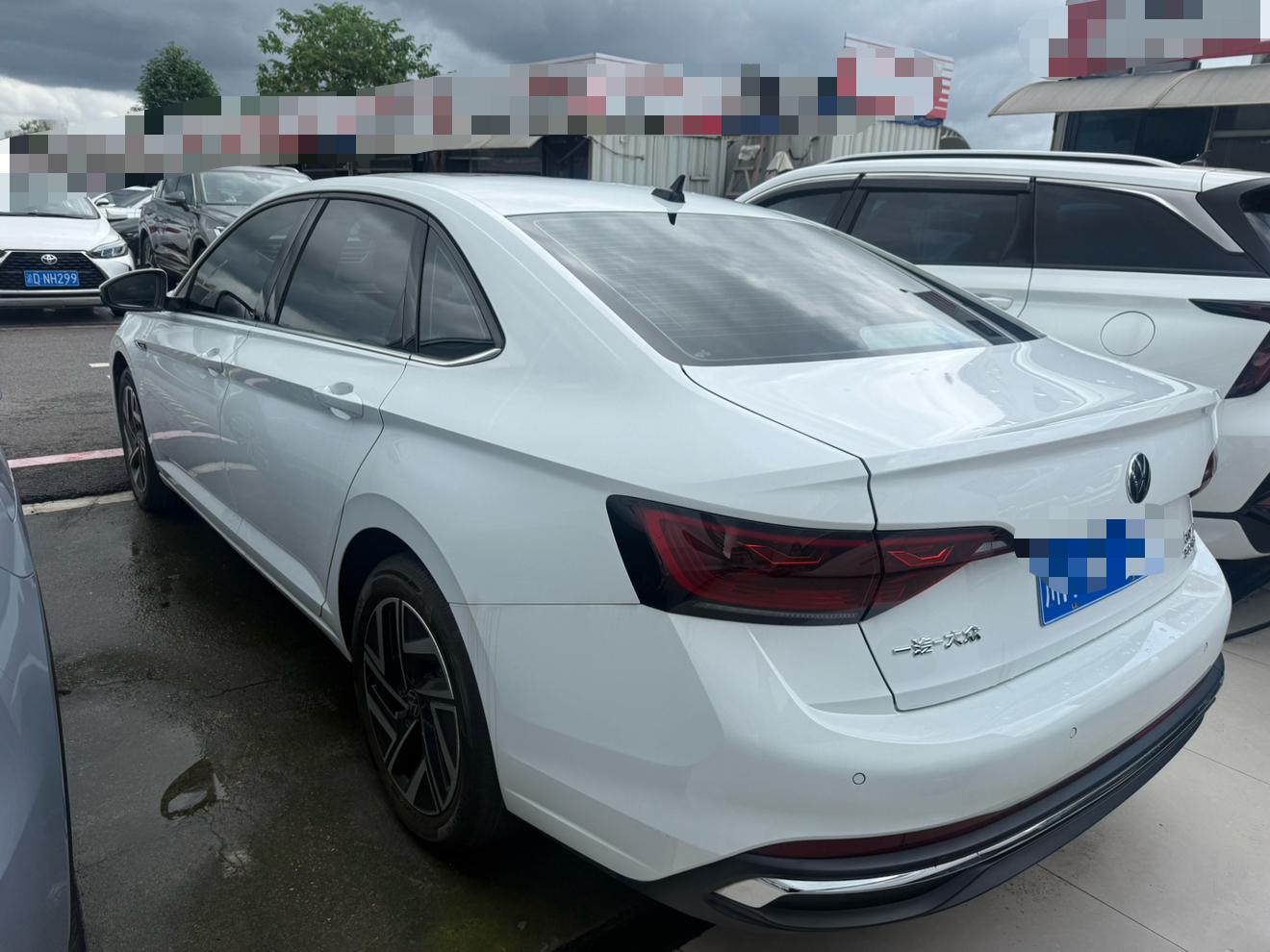 Volkswagen Sagitar 2023 thumb 12