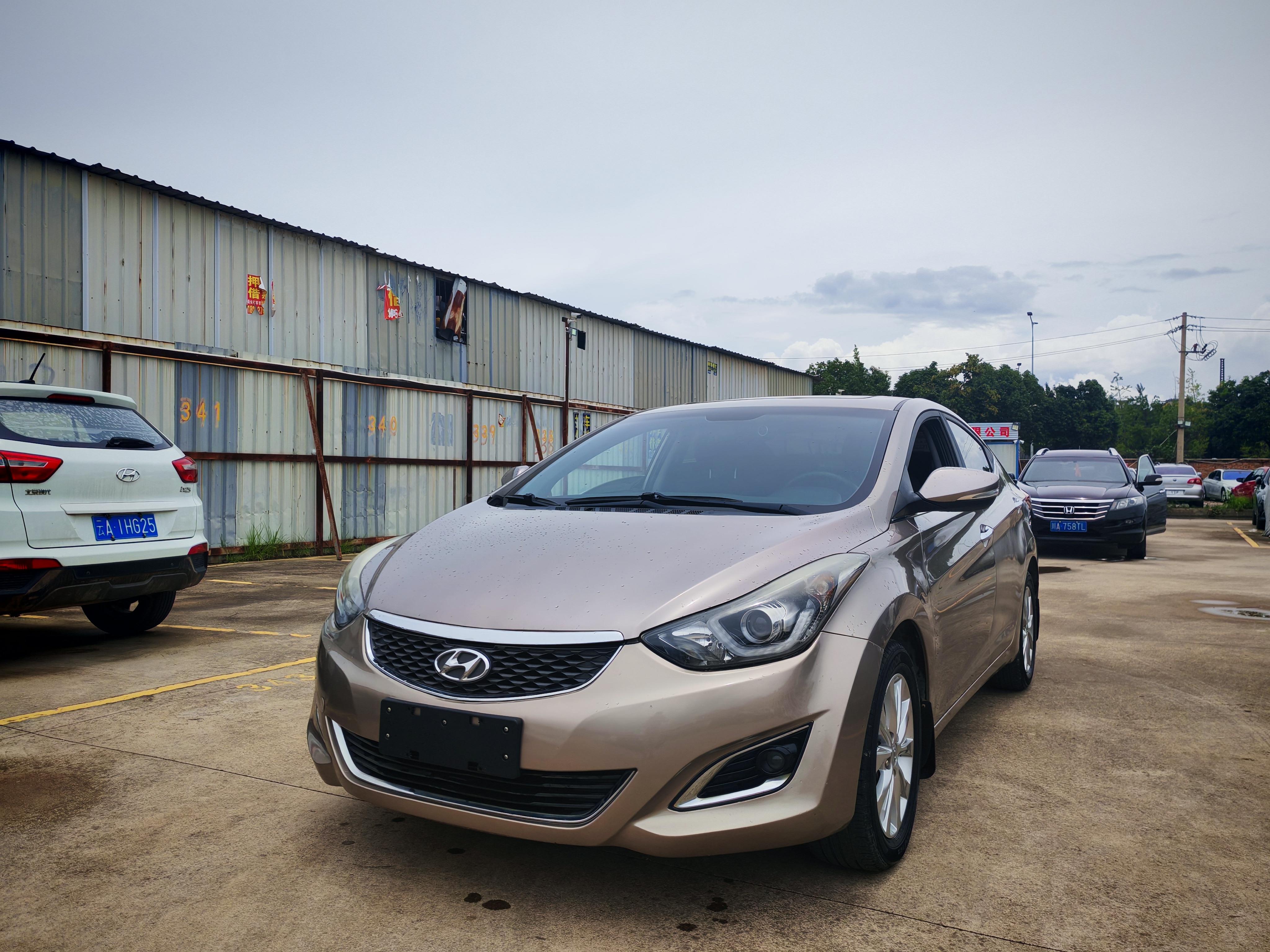 Hyundai Elantra 2016 thumb 12