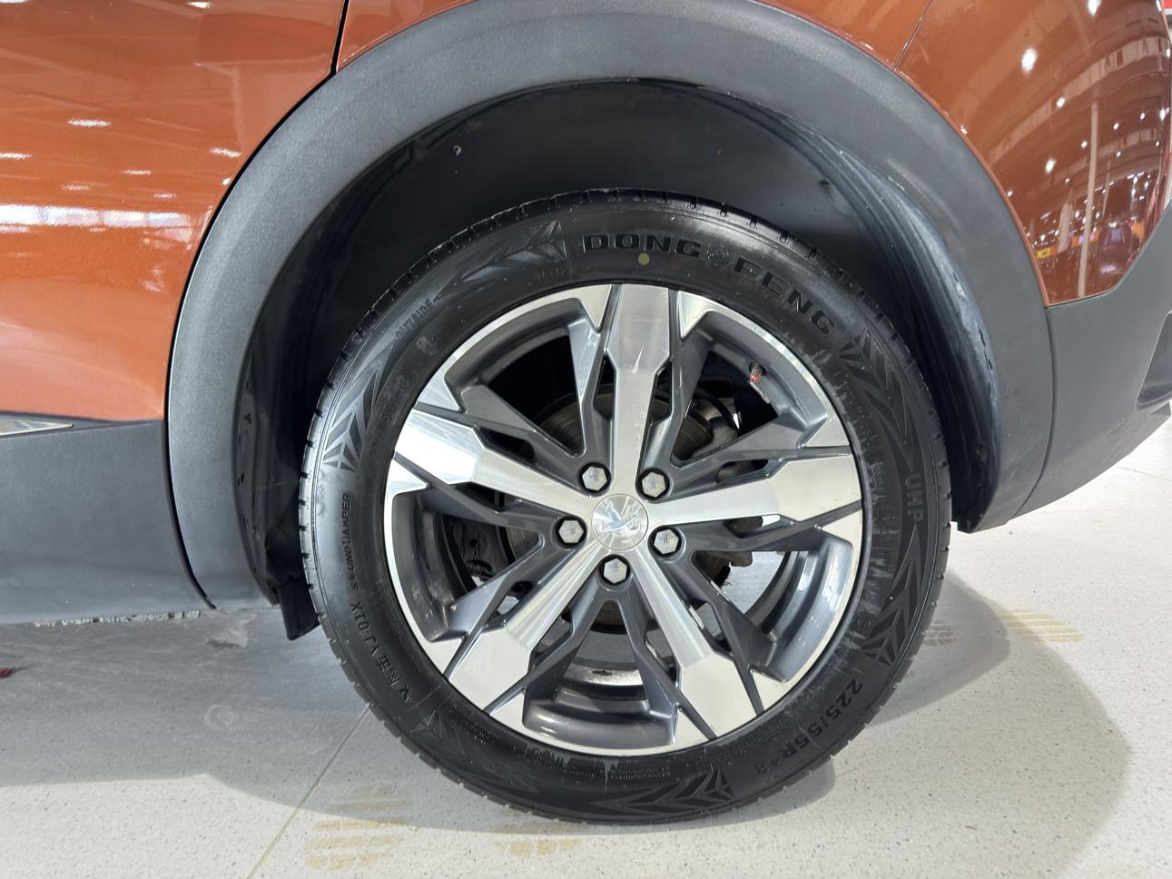 Peugeot 4008 2017 thumb 5