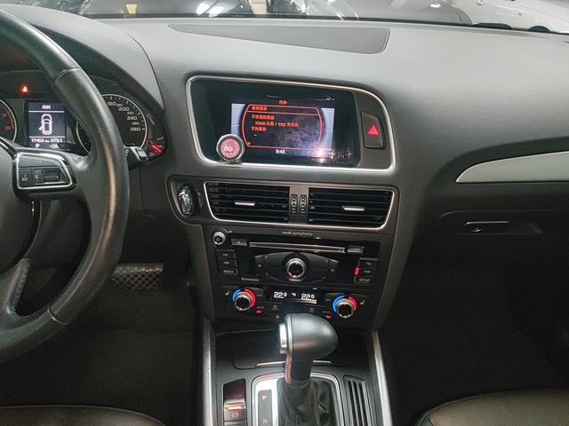 Audi Q5 2016 thumb 9