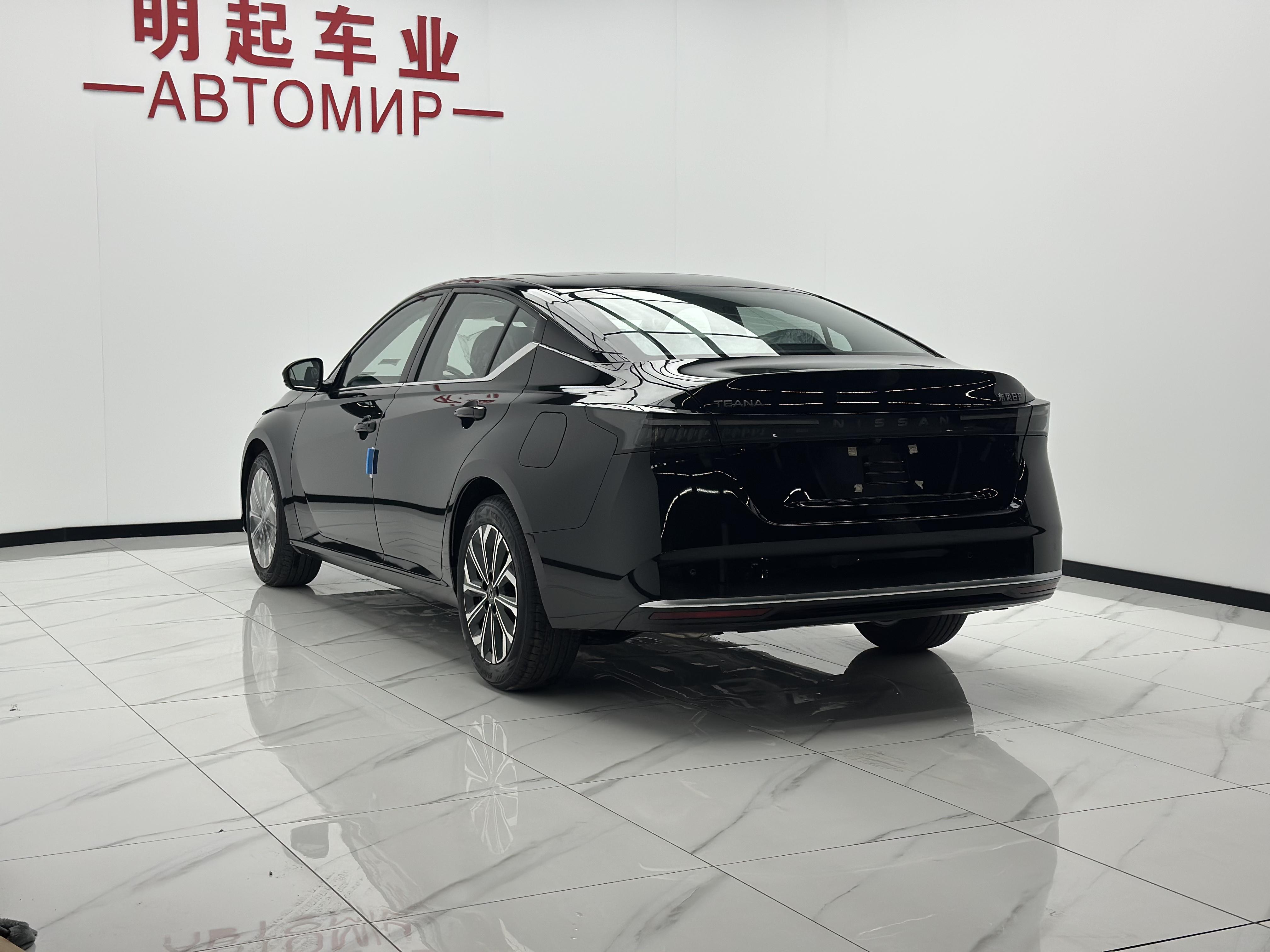 Nissan Altima 2026 thumb 2