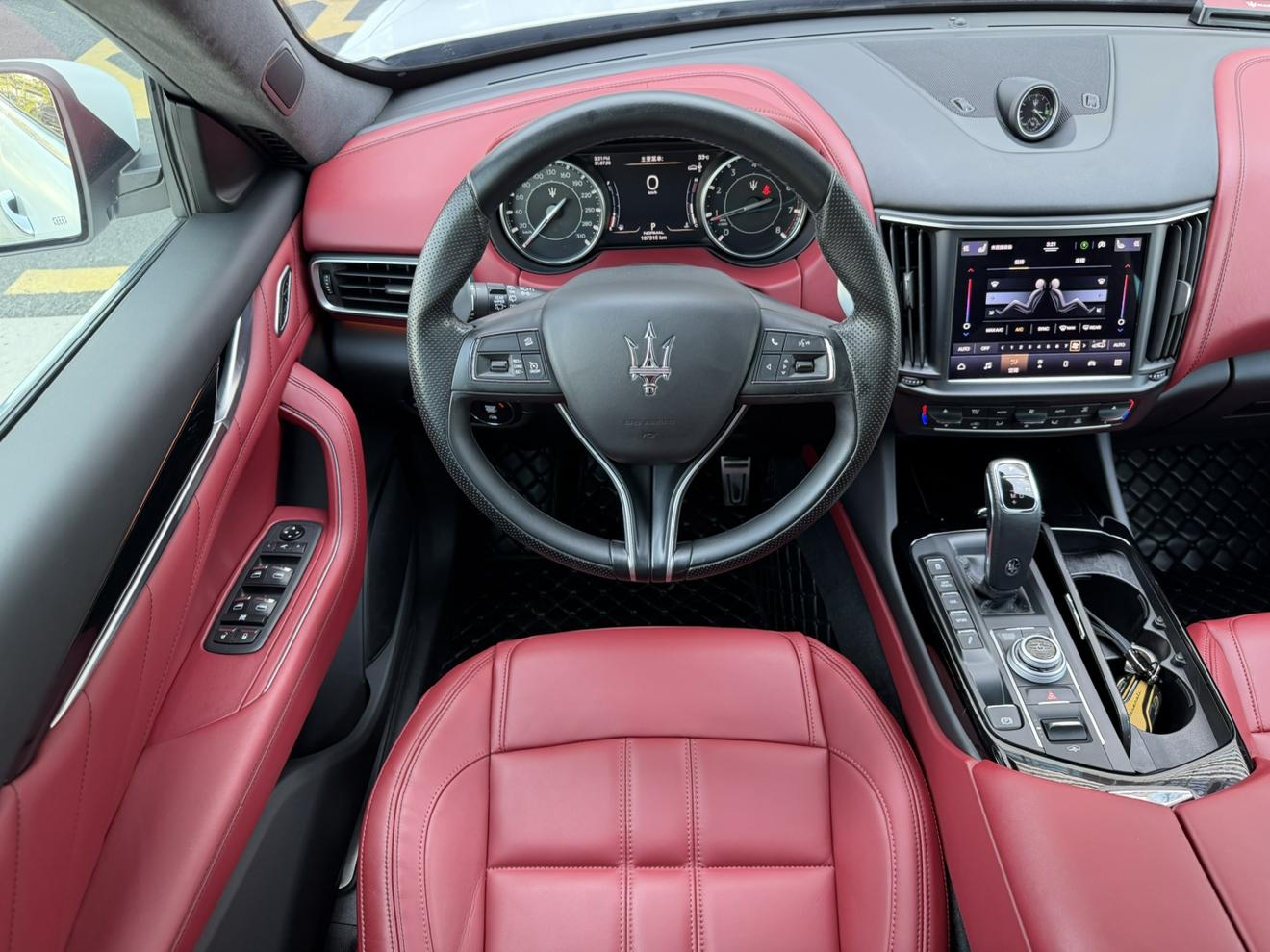 Maserati Levante 2022 thumb 8