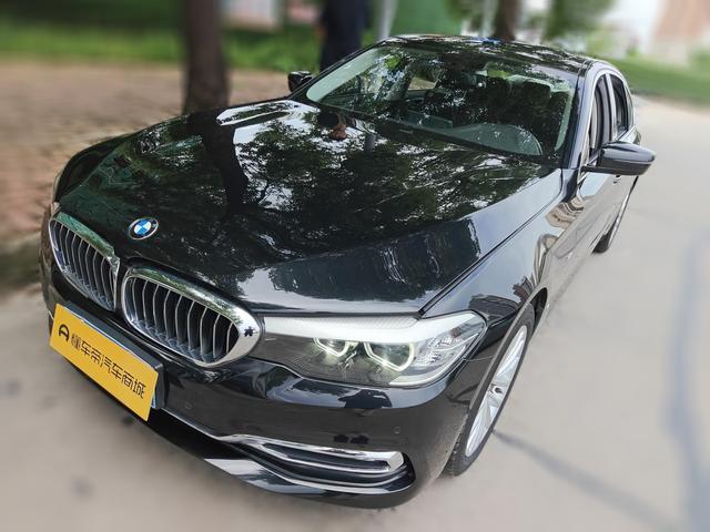 BMW 5 серии 2018 thumb 11