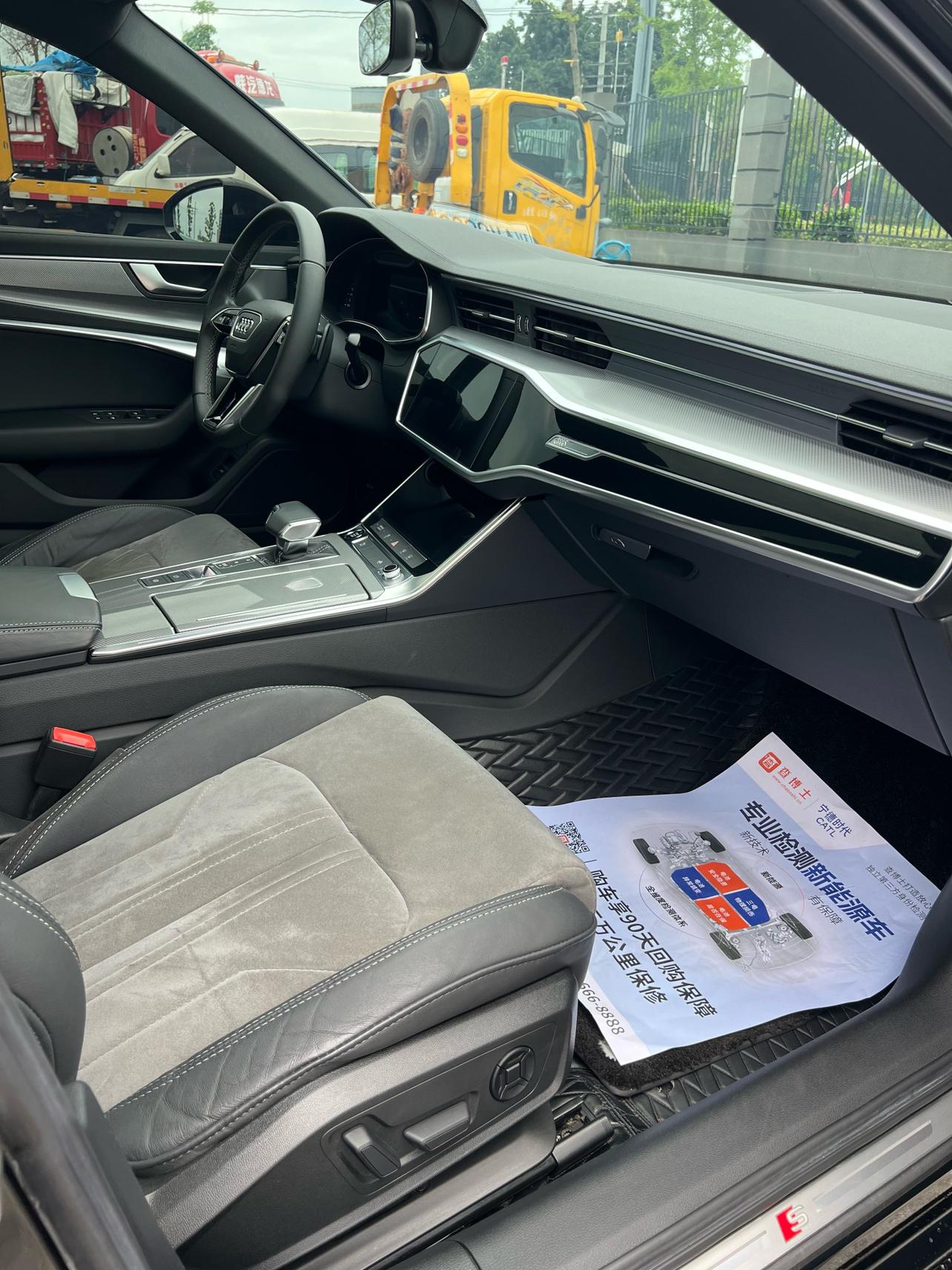 Audi A6 2021 thumb 10