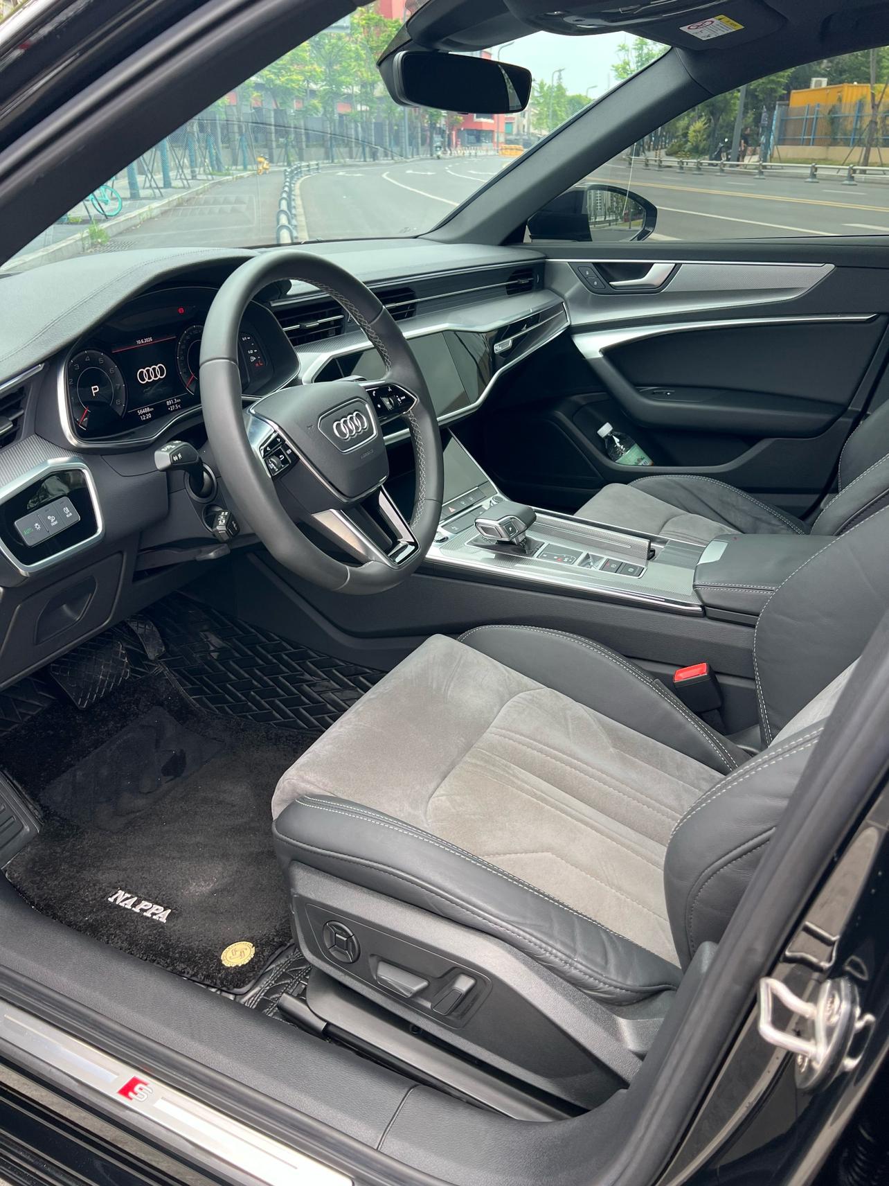 Audi A6 2021 thumb 11