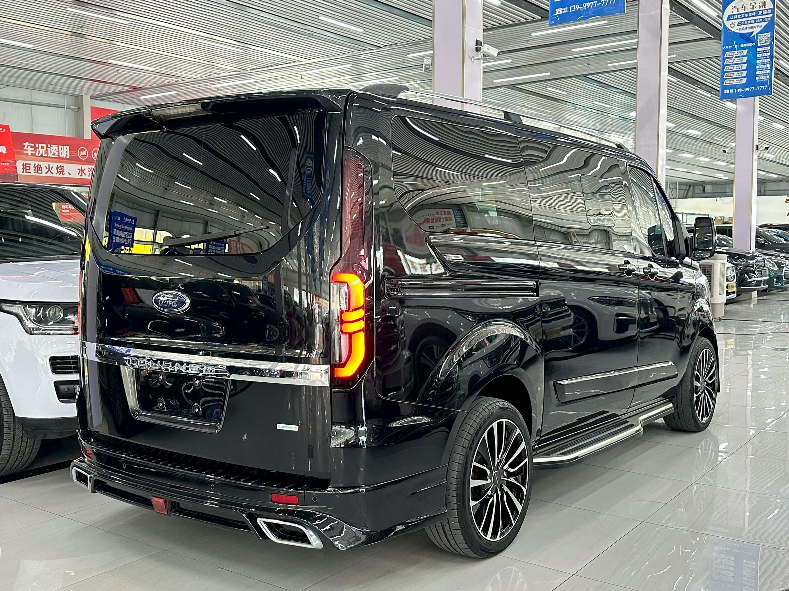 Ford Tourneo Custom 2023 thumb 2
