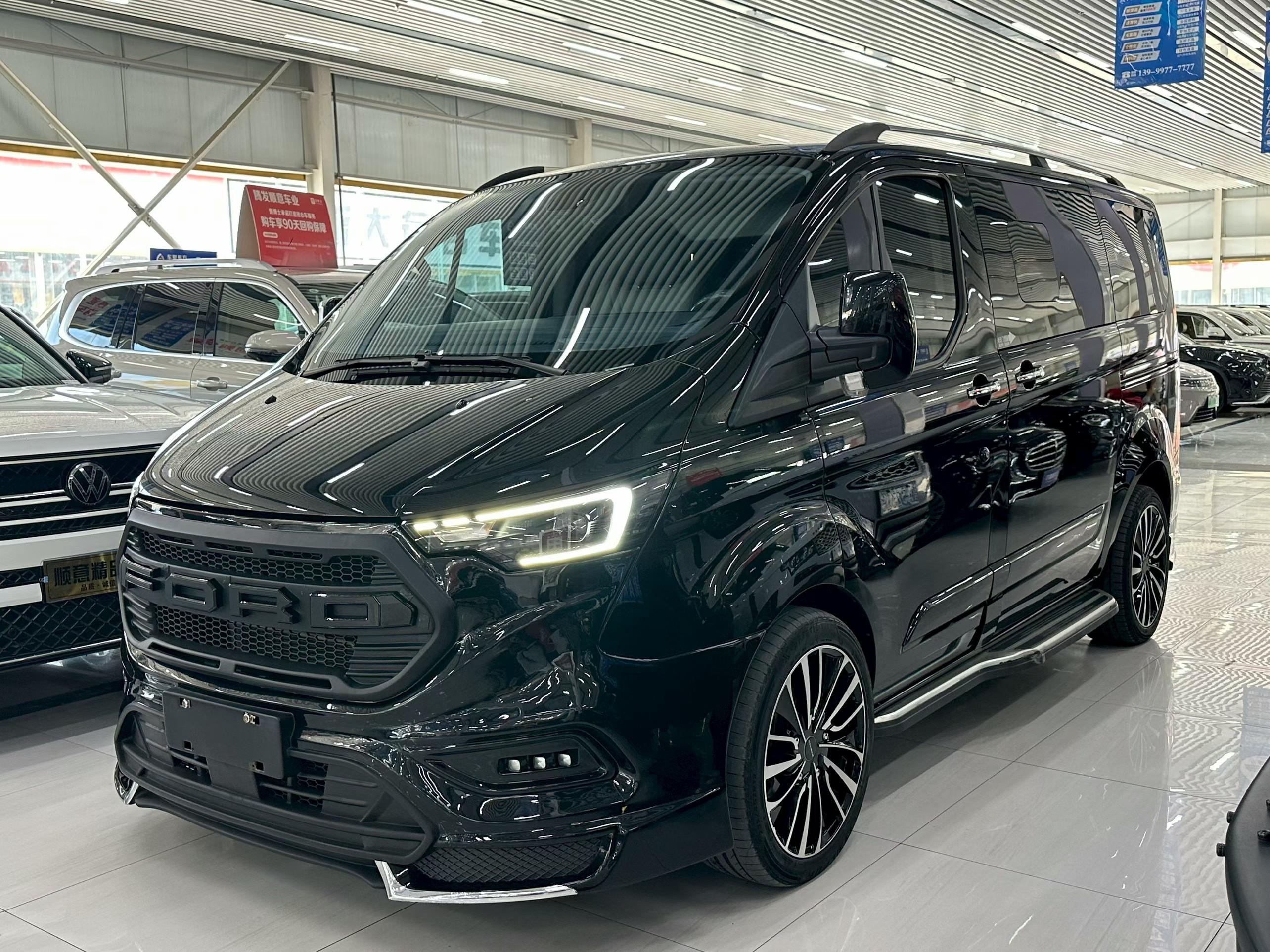 Ford Tourneo Custom 2023 thumb 8
