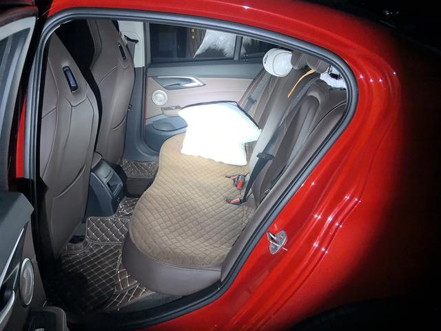 BMW 1 серии 2021 thumb 10