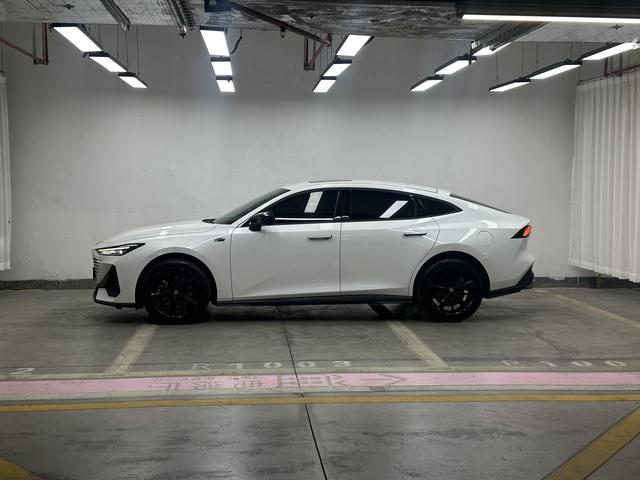 Changan UNI-V 2023 thumb 2