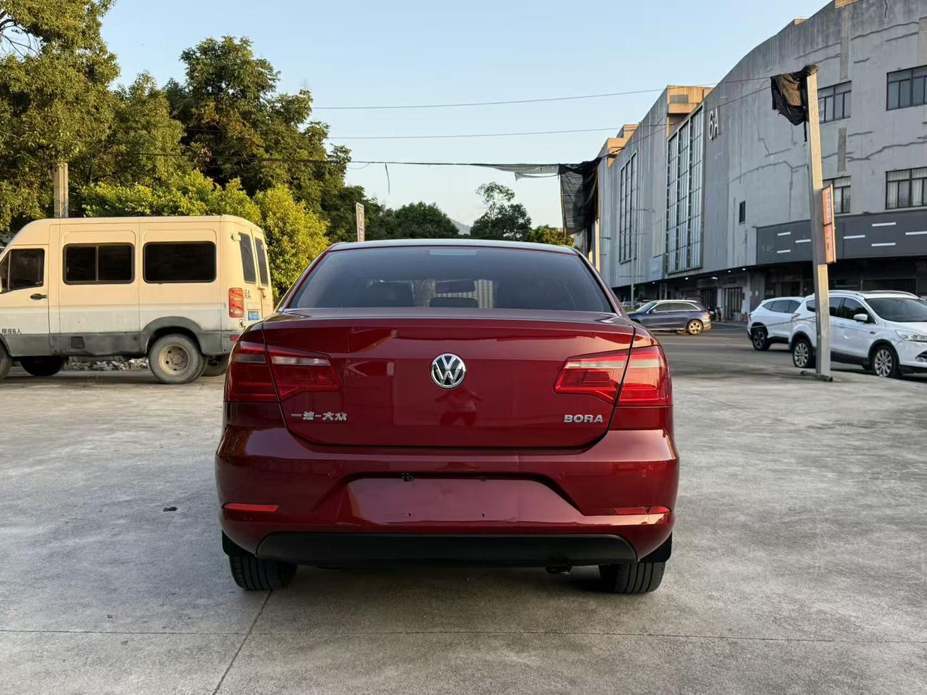 Volkswagen Bora 2014 thumb 11